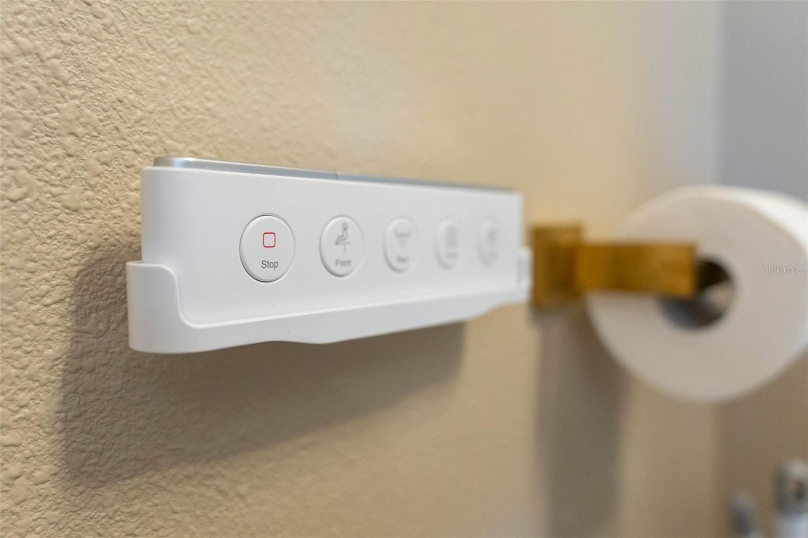 Image 21 of 46 For 2832 Rodeo Drive