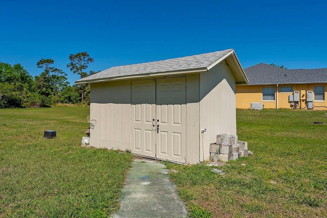 Image 42 of 46 For 2832 Rodeo Drive