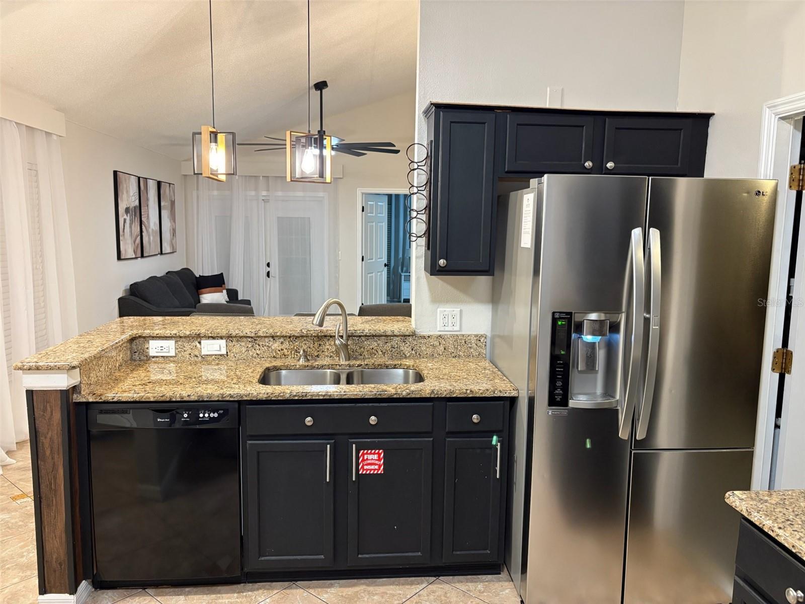 Image 2 of 34 For 142 Hollingshead Loop