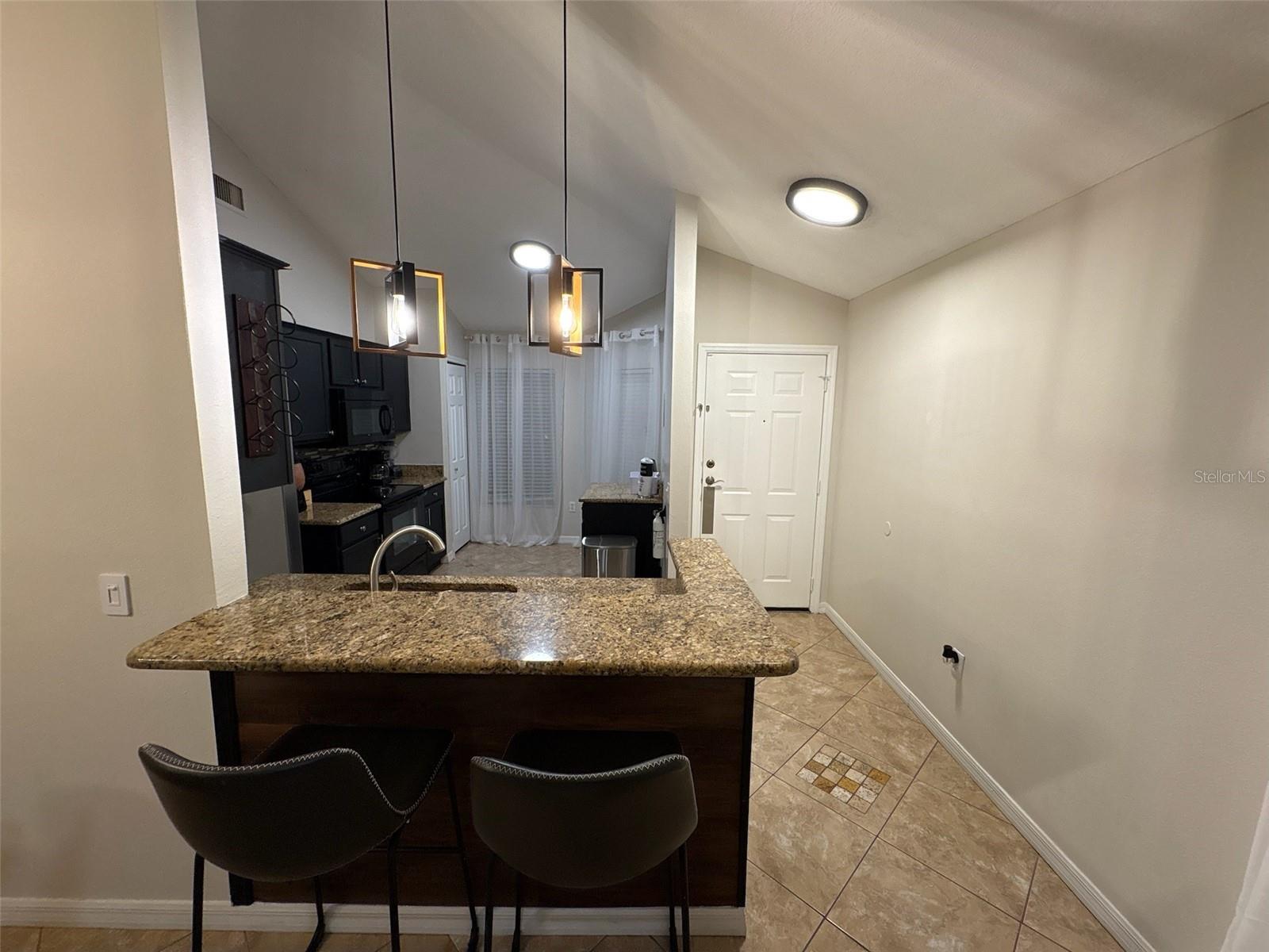 Image 5 of 34 For 142 Hollingshead Loop