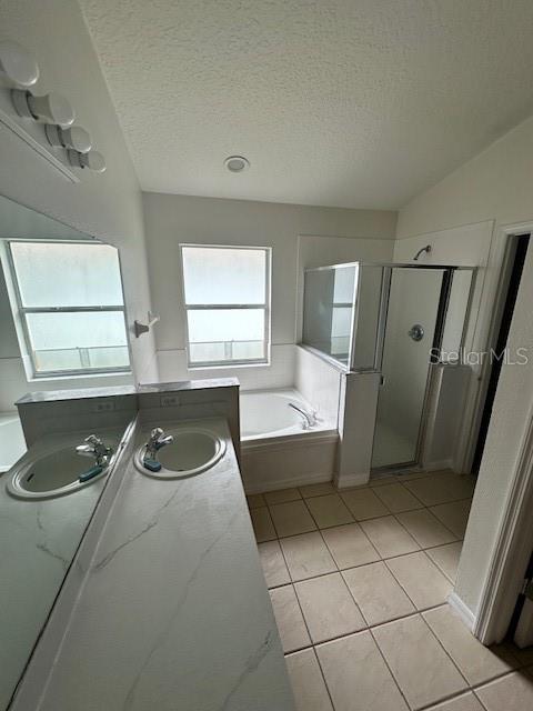 Listing photo id 4 for 2538 Crown Ridge Circle