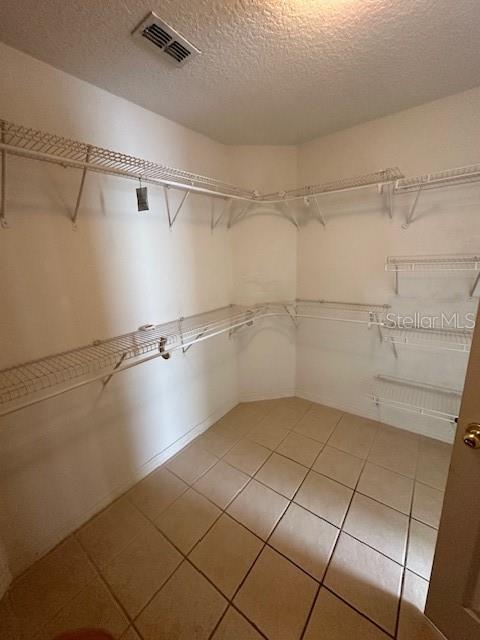 Listing photo id 6 for 2538 Crown Ridge Circle