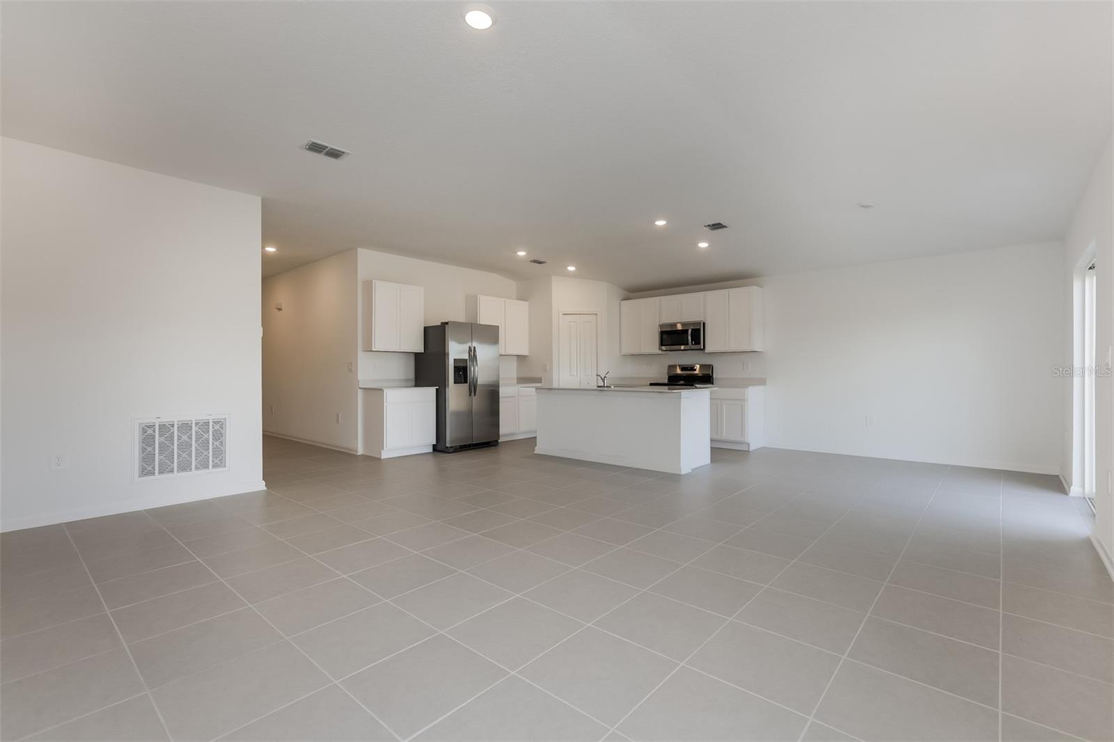 Image 5 of 21 For 2718 Pennachio Drive