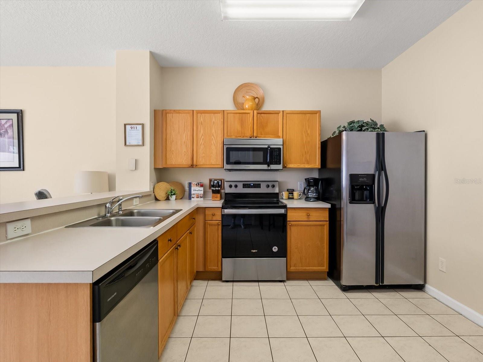 Image 6 of 44 For 2355 Silver Palm Drive