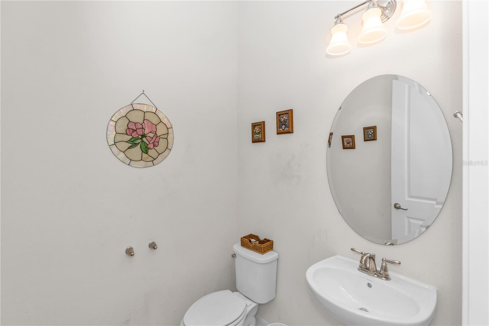 Image 13 of 22 For 1321 Patterson Terrace