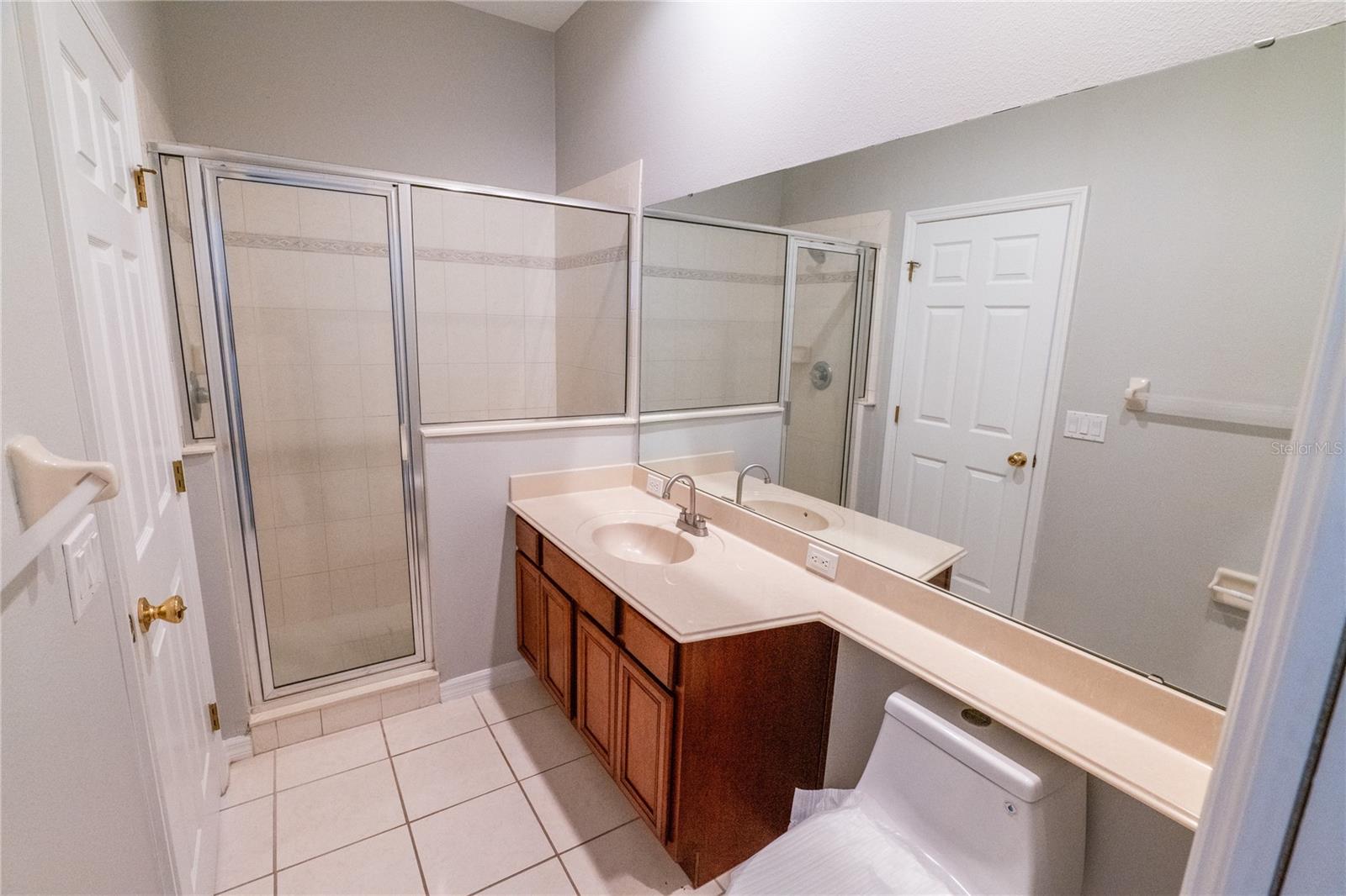 Listing photo id 22 for 2555 Sand Arbor Circle