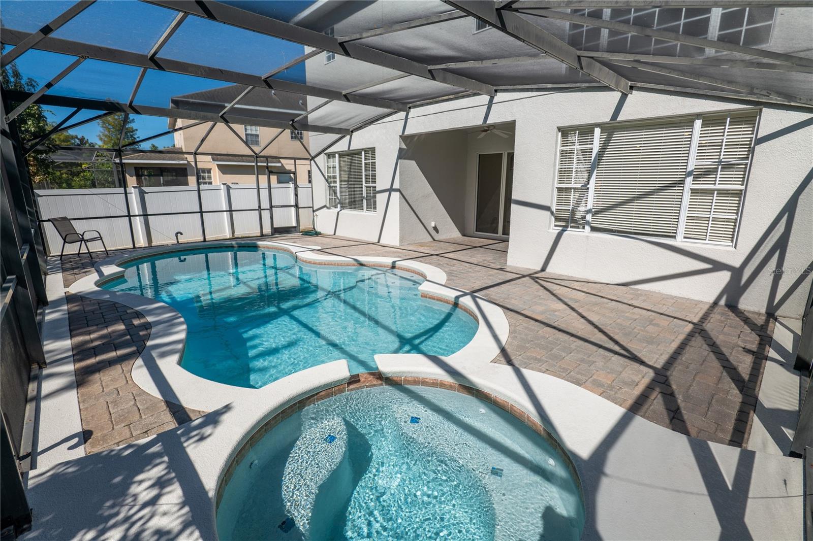 Listing photo id 28 for 2555 Sand Arbor Circle