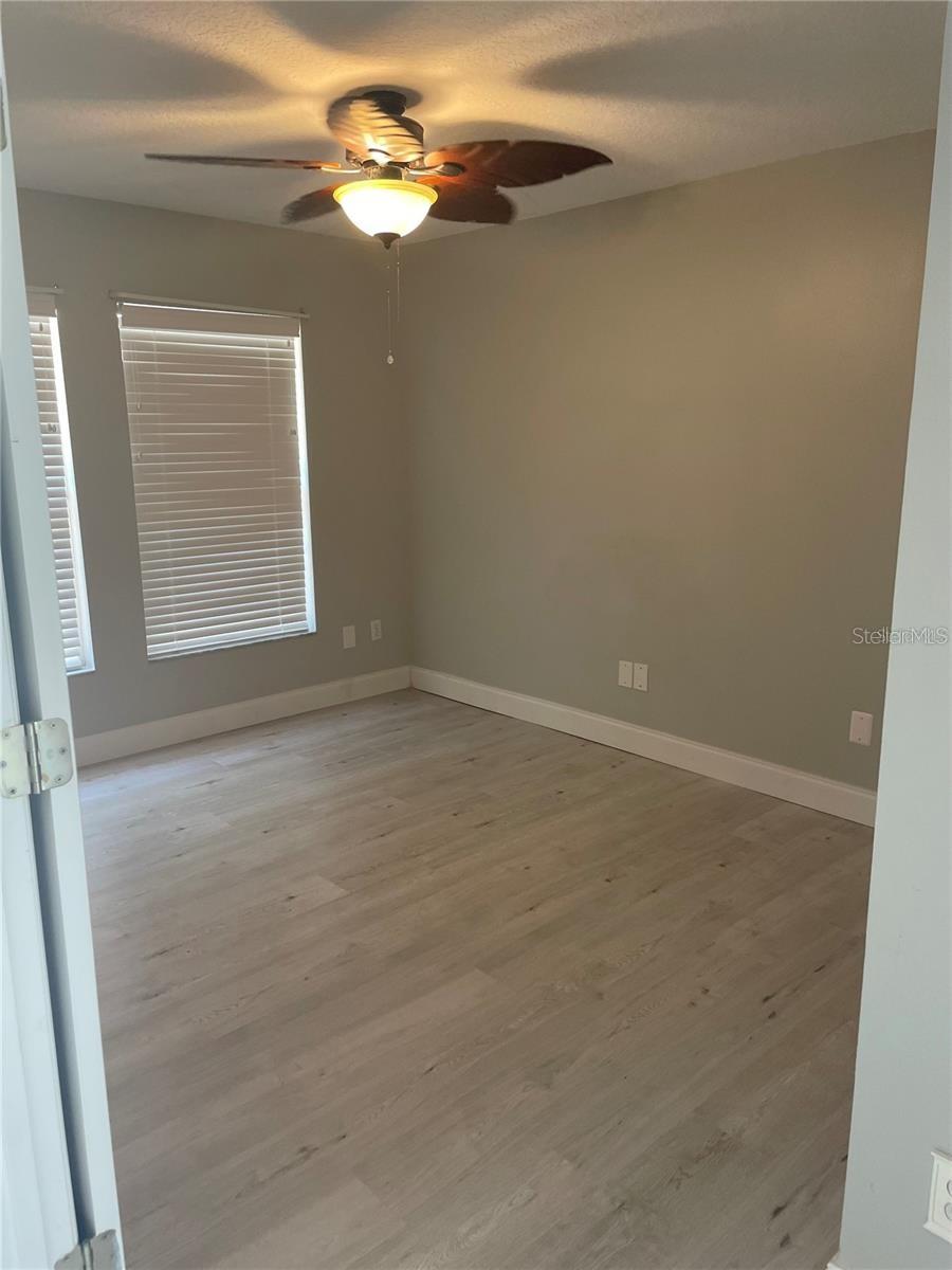 Image 25 of 29 For 418 Rockafellow Way