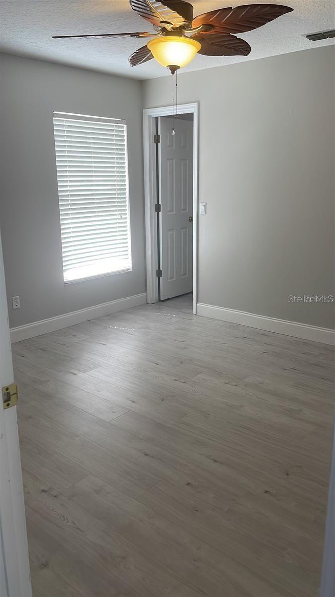 Image 27 of 29 For 418 Rockafellow Way