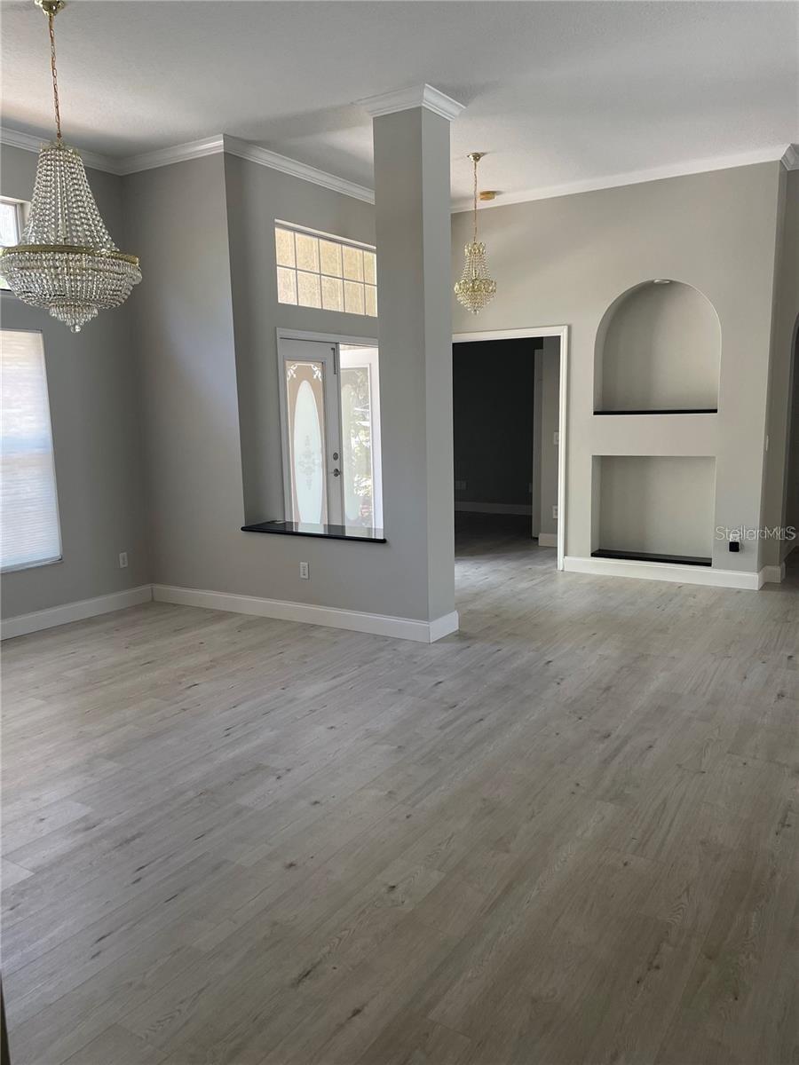 Image 6 of 29 For 418 Rockafellow Way