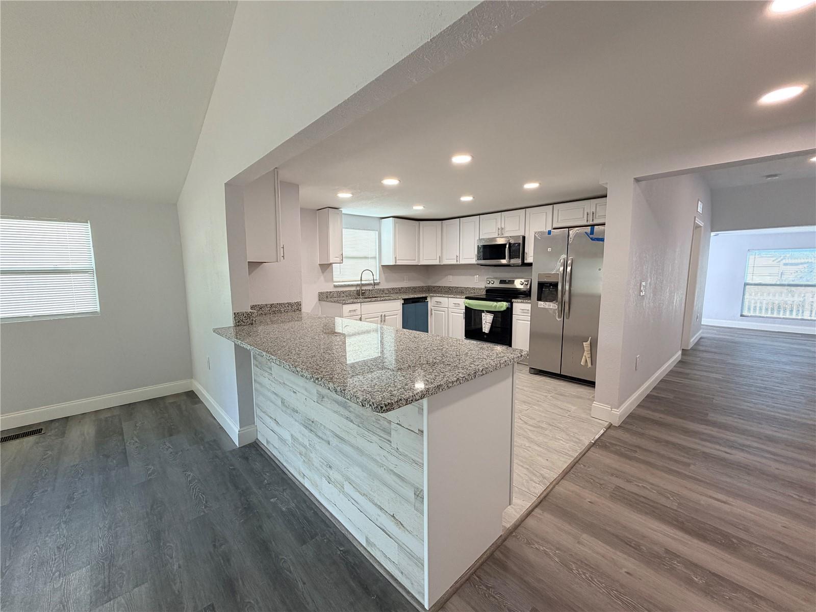 Image 11 of 24 For 8508 Rome Avenue