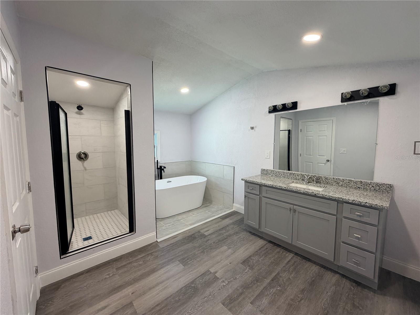 Image 9 of 24 For 8508 Rome Avenue