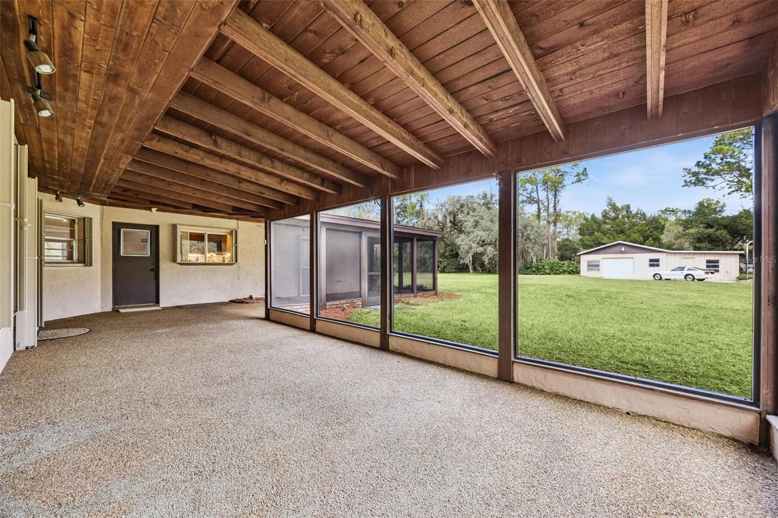 Image 22 of 53 For 9705 James Creek Road