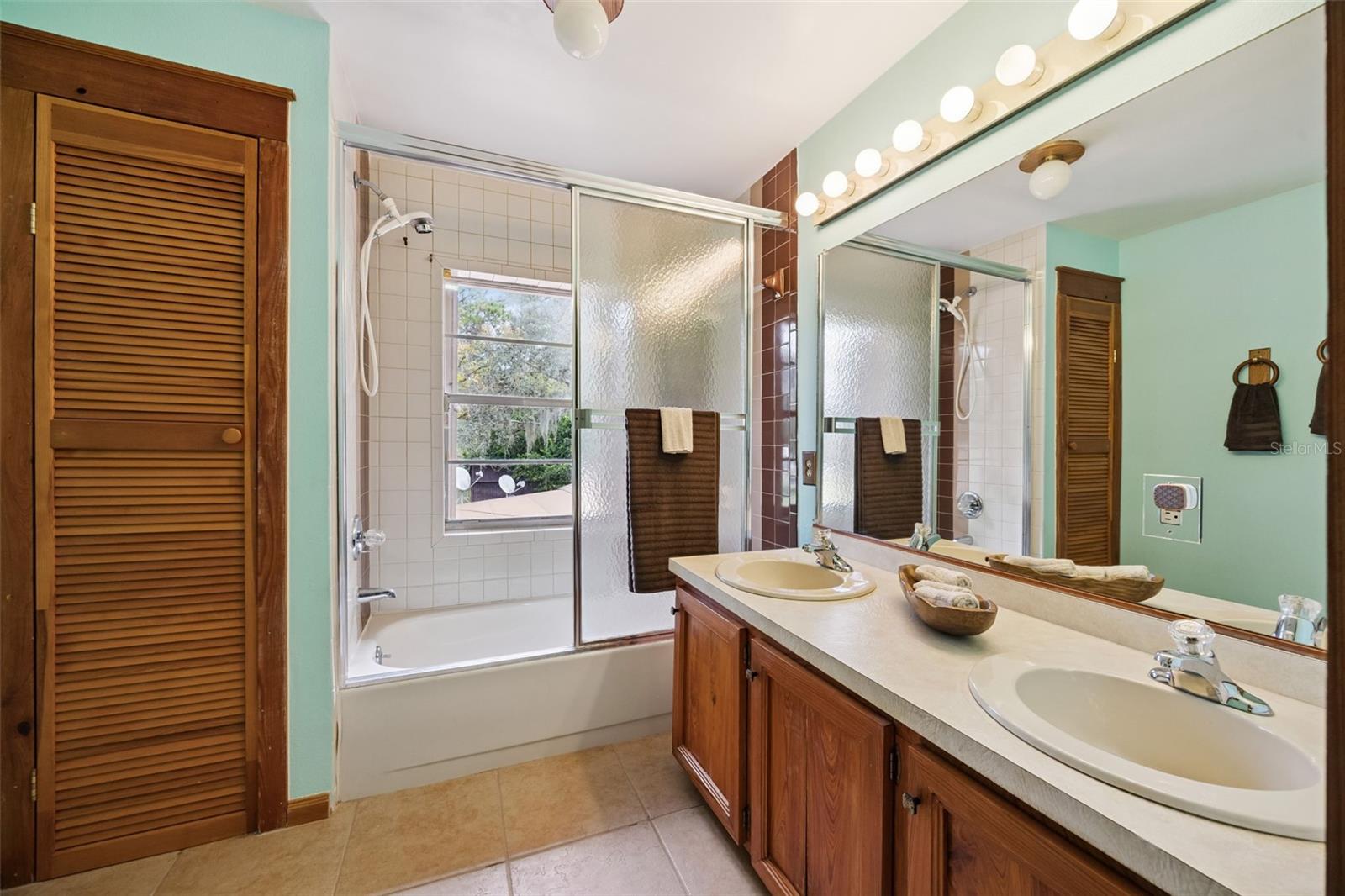 Image 27 of 53 For 9705 James Creek Road