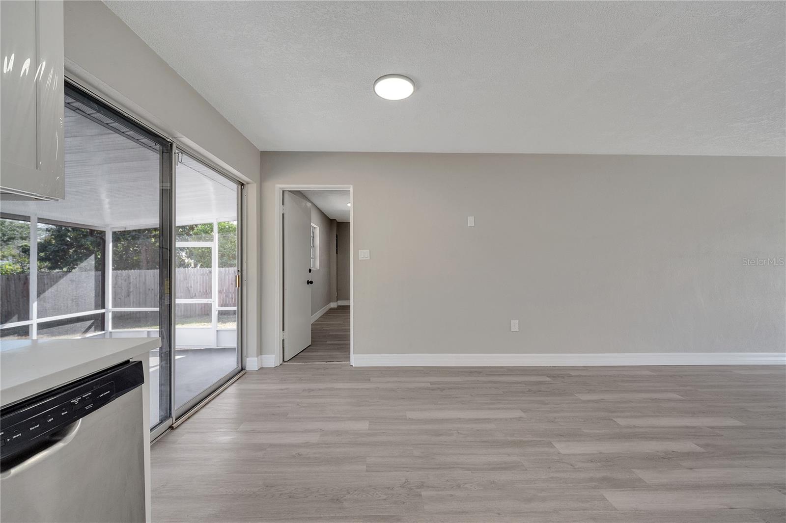 Image 20 of 45 For 2509 Healy Drive