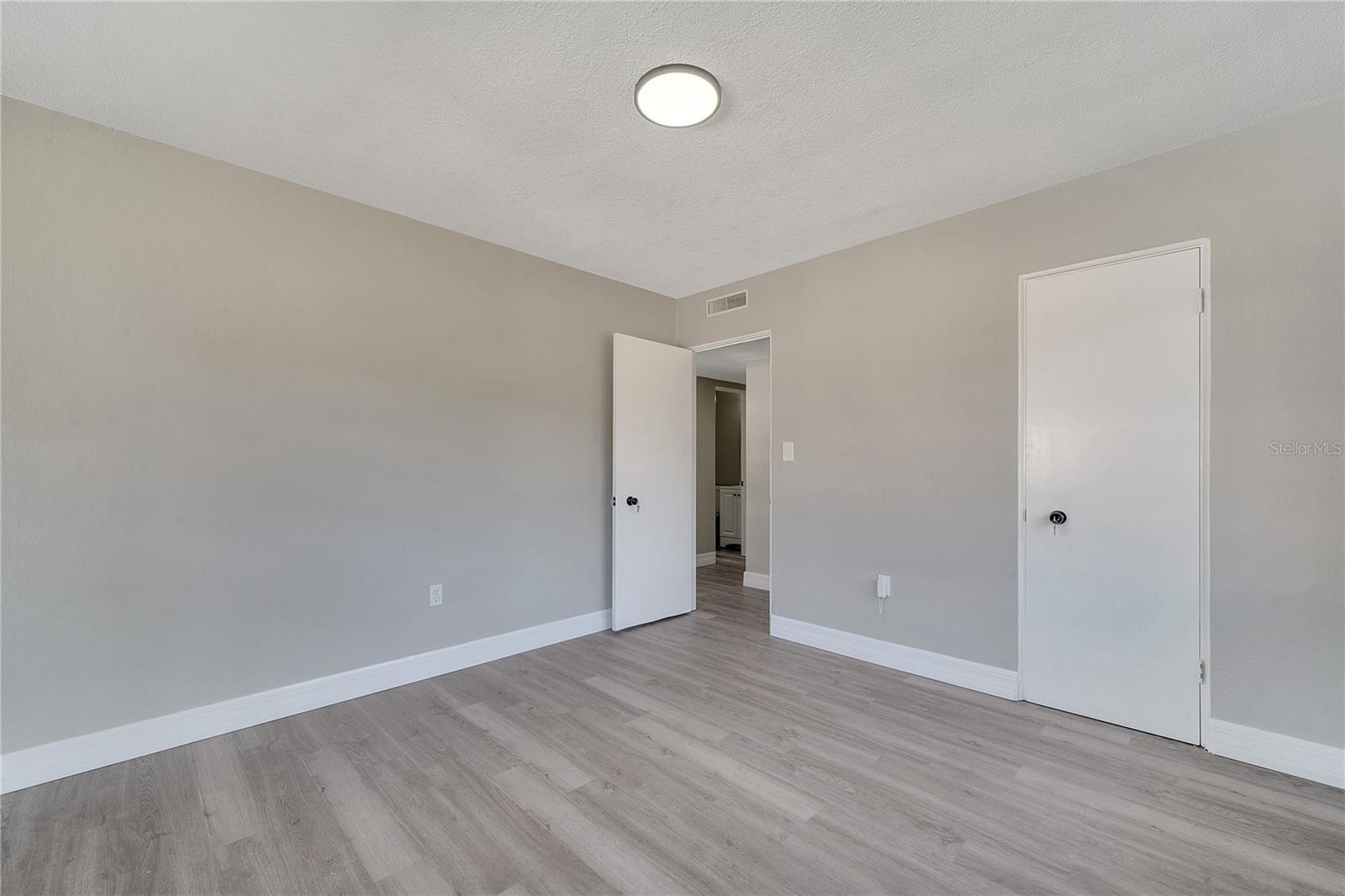 Image 34 of 45 For 2509 Healy Drive