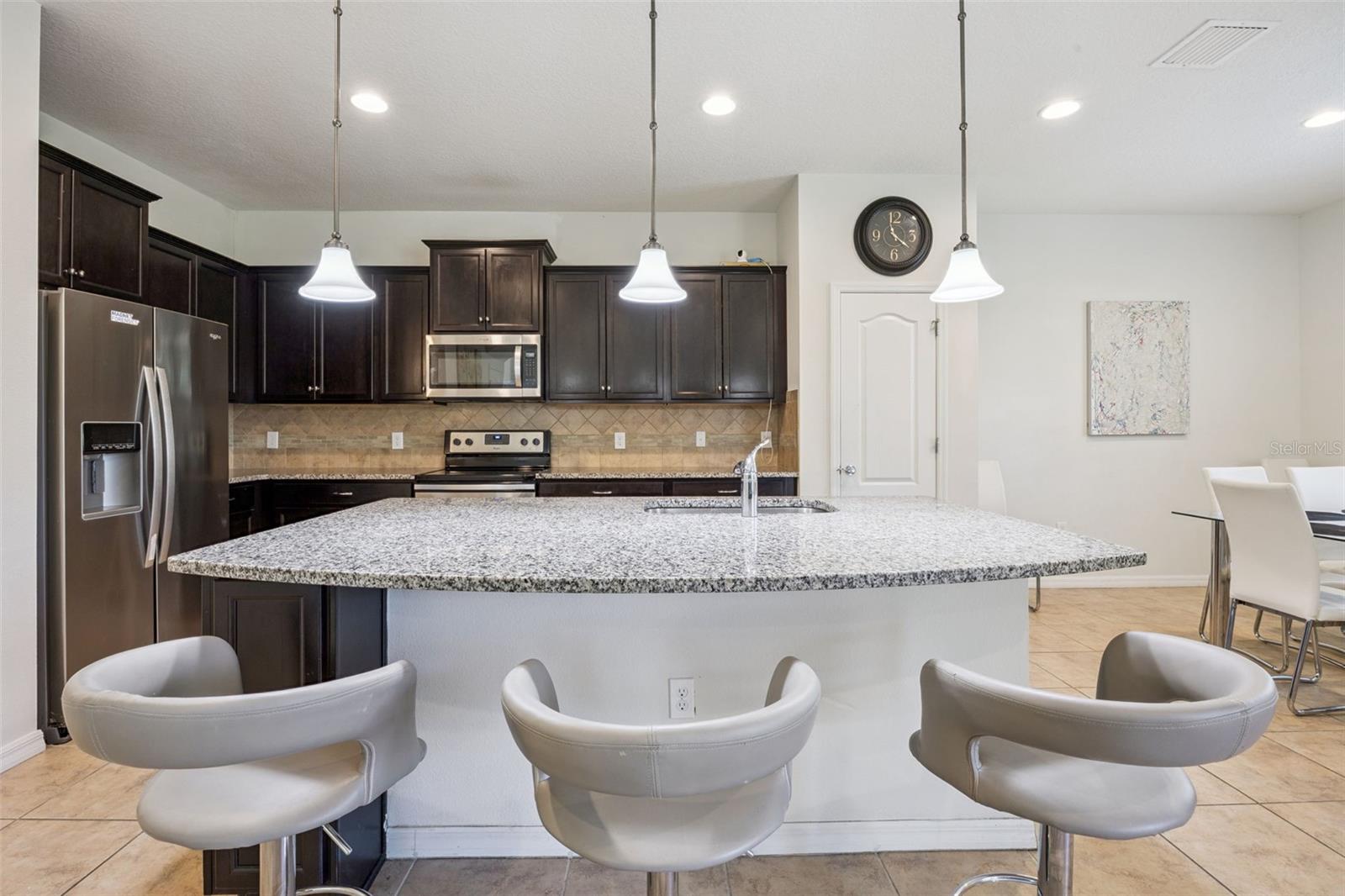 Image 13 of 79 For 1929 Nice Court