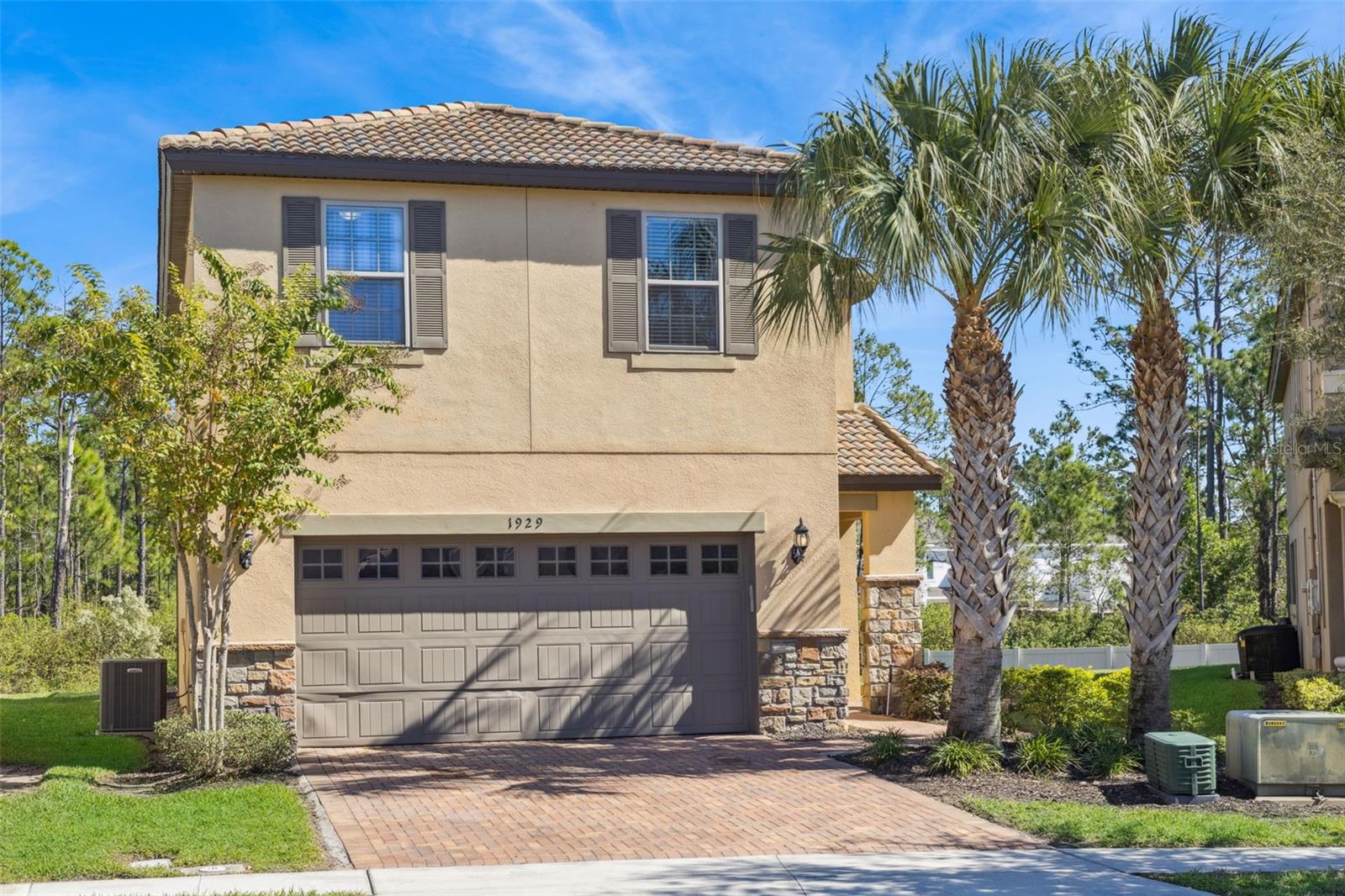 Image 2 of 79 For 1929 Nice Court