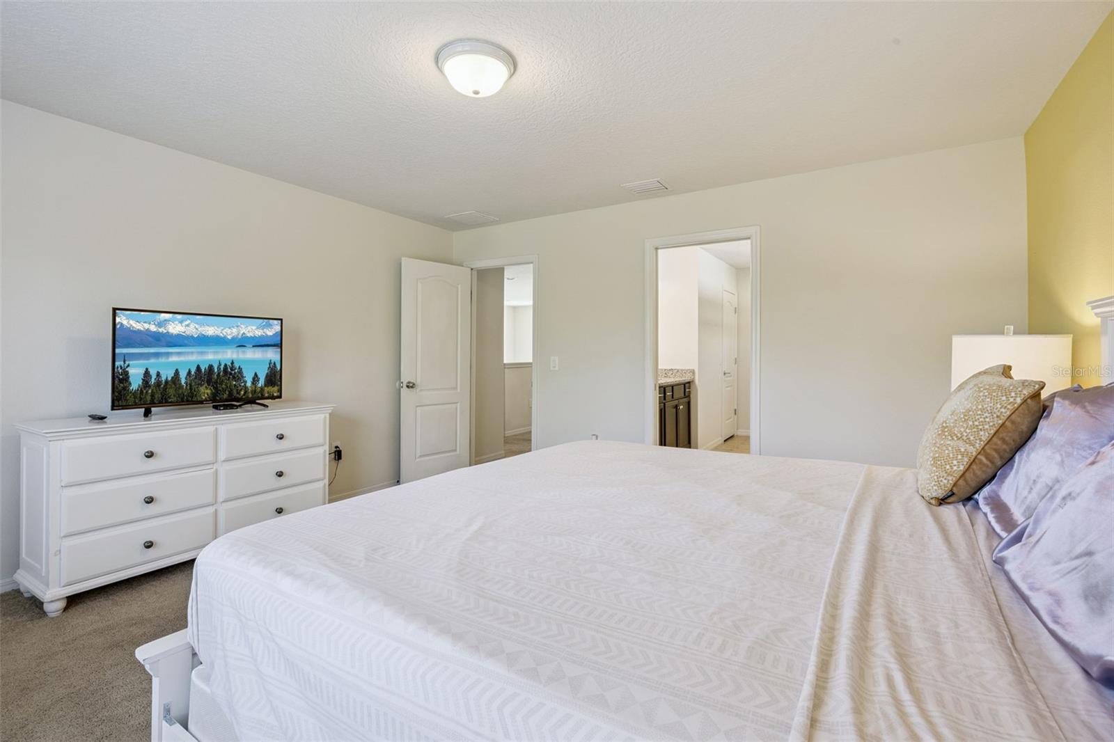 Image 22 of 79 For 1929 Nice Court