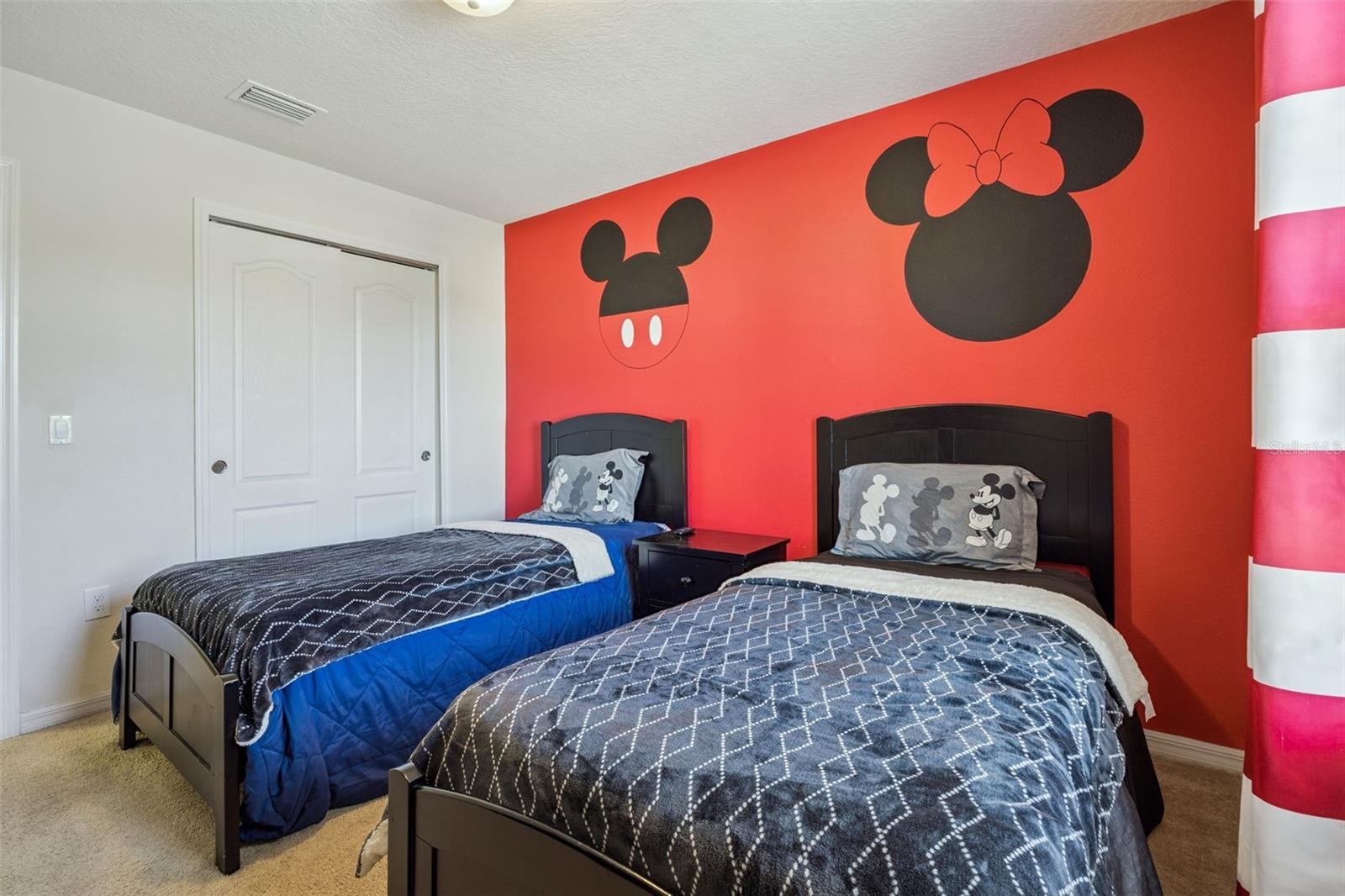 Image 27 of 79 For 1929 Nice Court