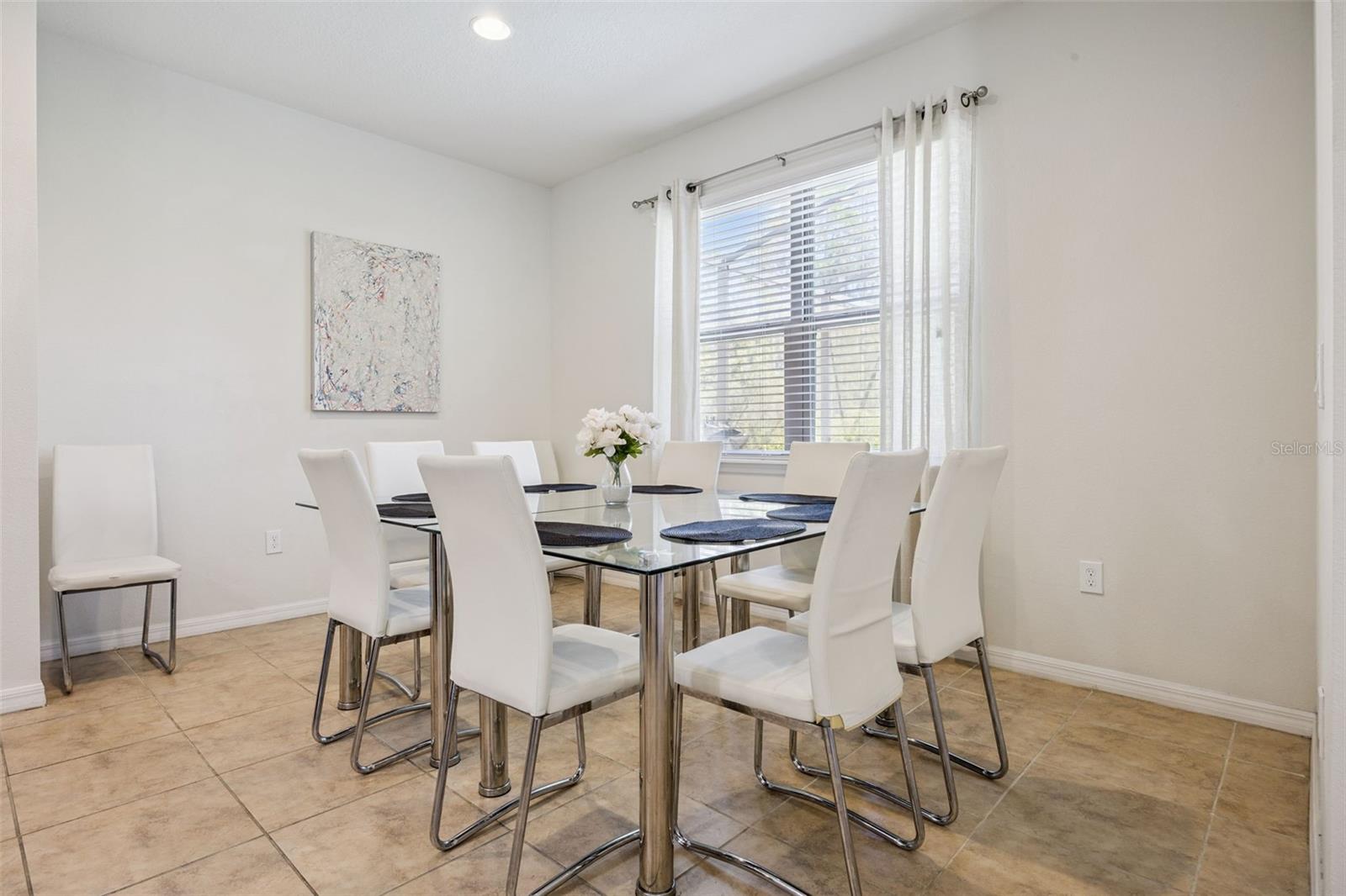 Image 7 of 79 For 1929 Nice Court