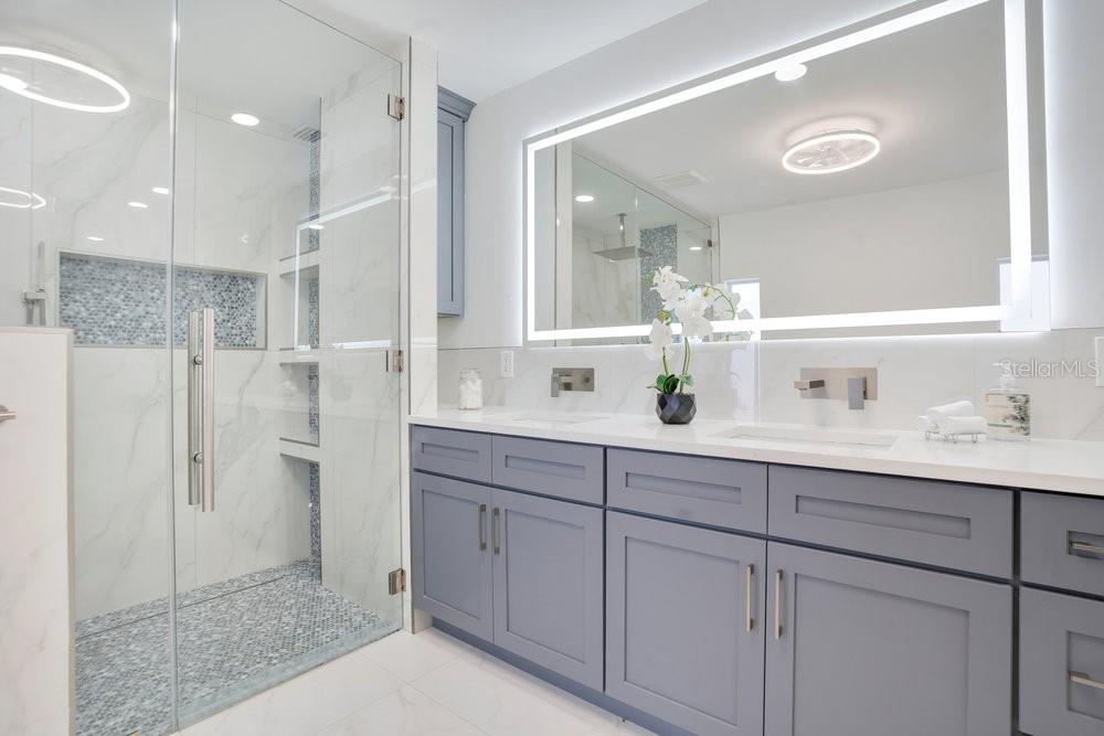 Image 27 of 75 For 49 Interlaken Road