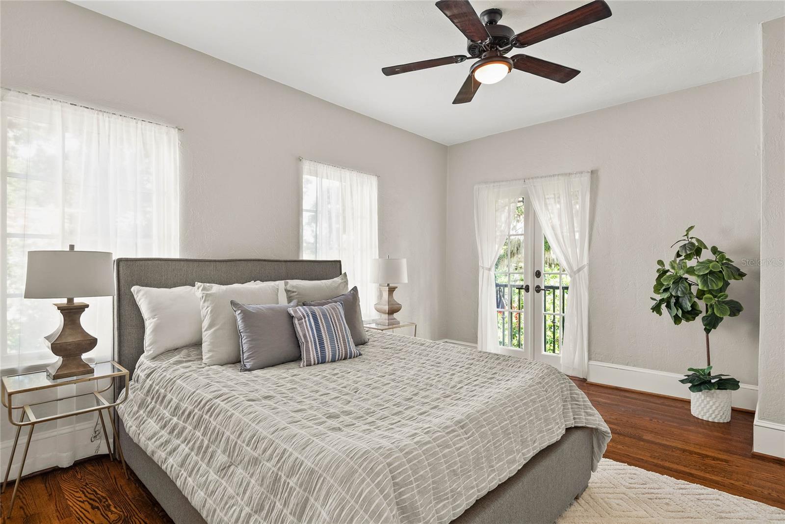 Image 35 of 57 For 522 Cherokee Drive