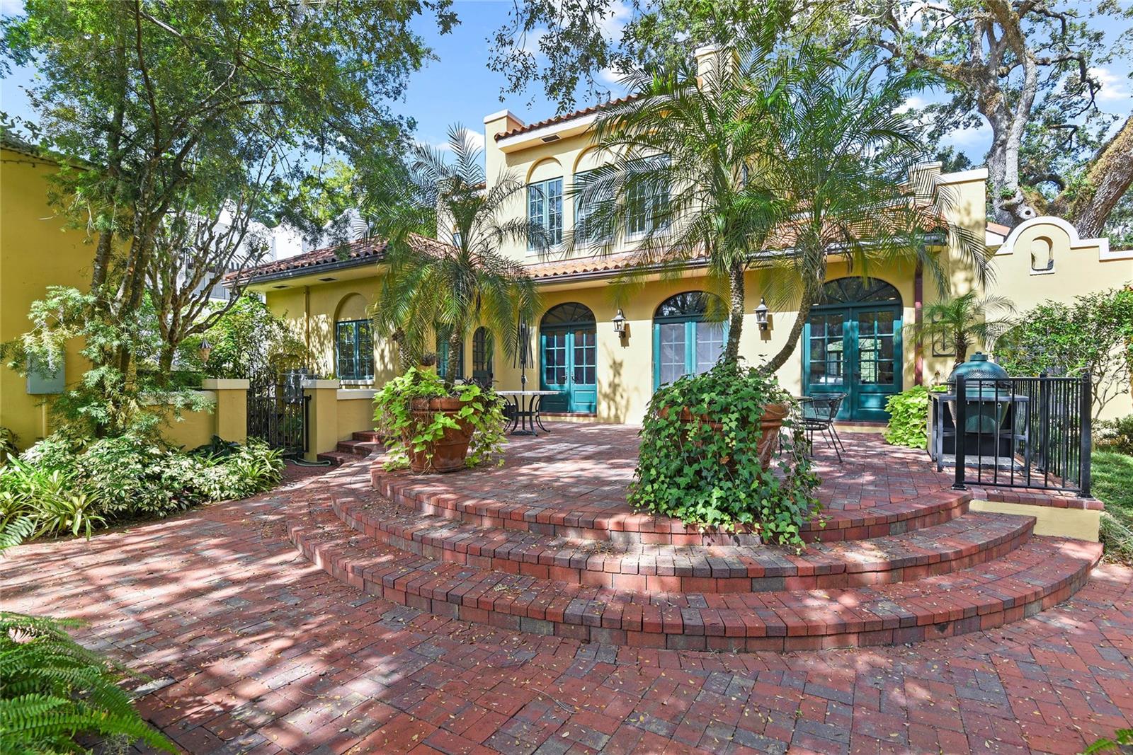 Image 40 of 57 For 522 Cherokee Drive