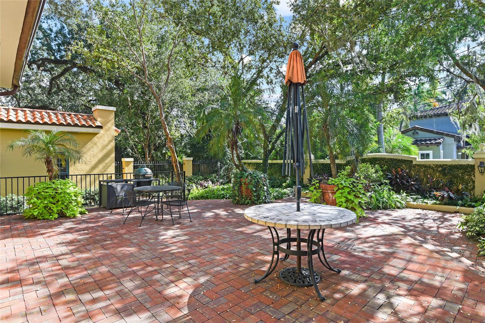 Image 47 of 57 For 522 Cherokee Drive