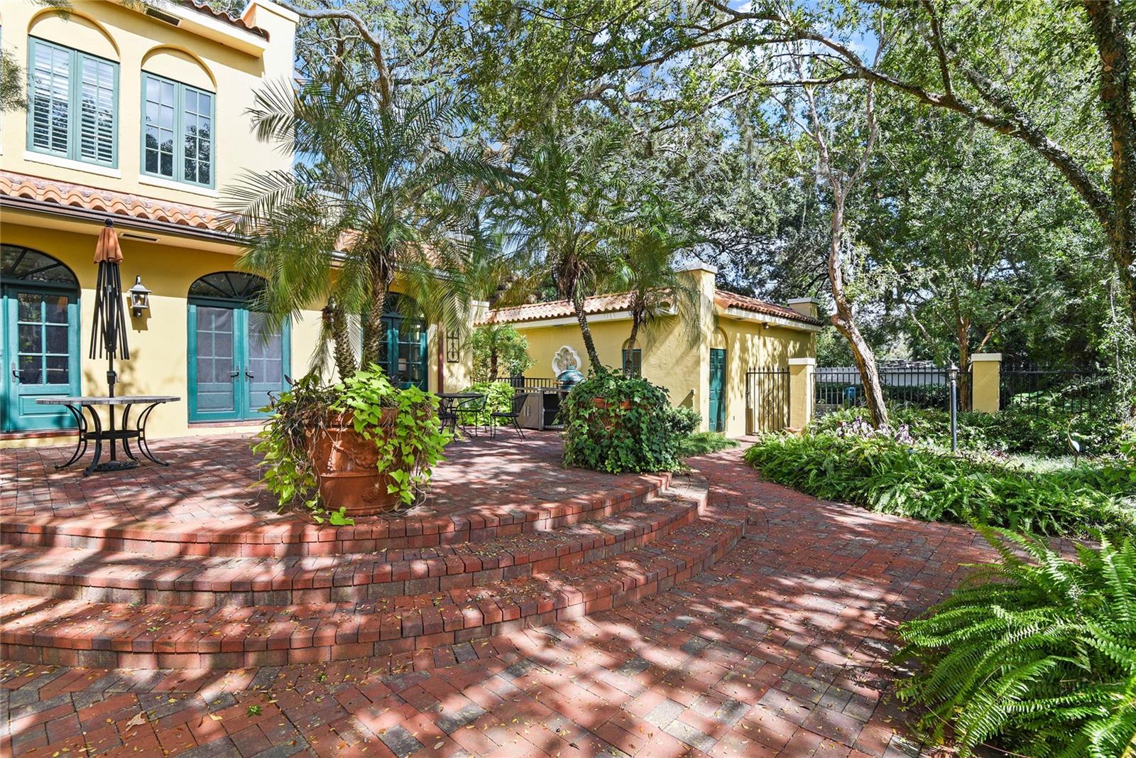 Image 50 of 57 For 522 Cherokee Drive