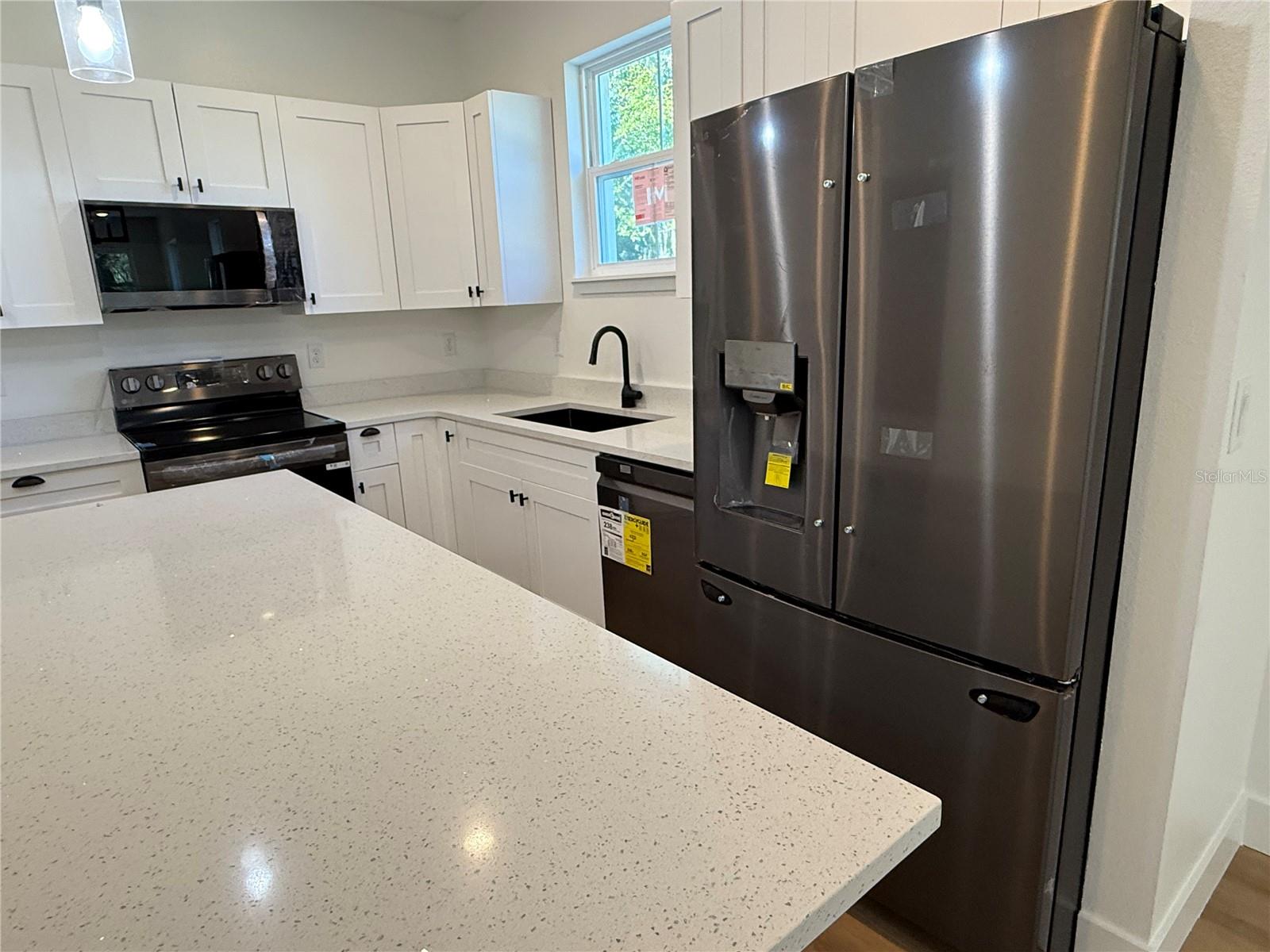 Image 15 of 36 For 1010 Hickory Avenue