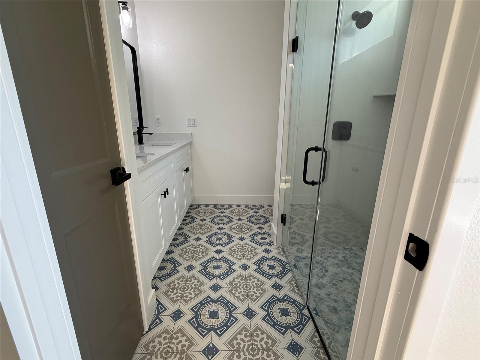 Image 24 of 36 For 1010 Hickory Avenue