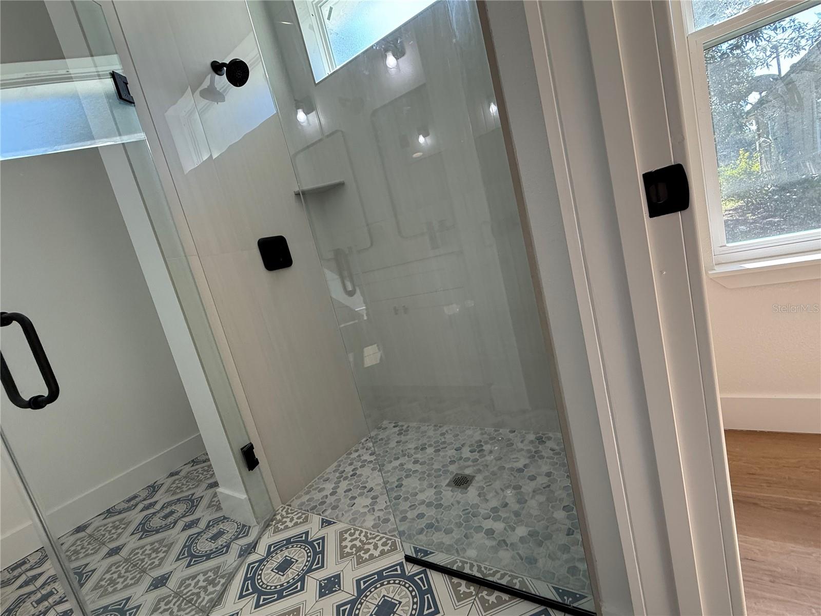 Image 25 of 36 For 1010 Hickory Avenue