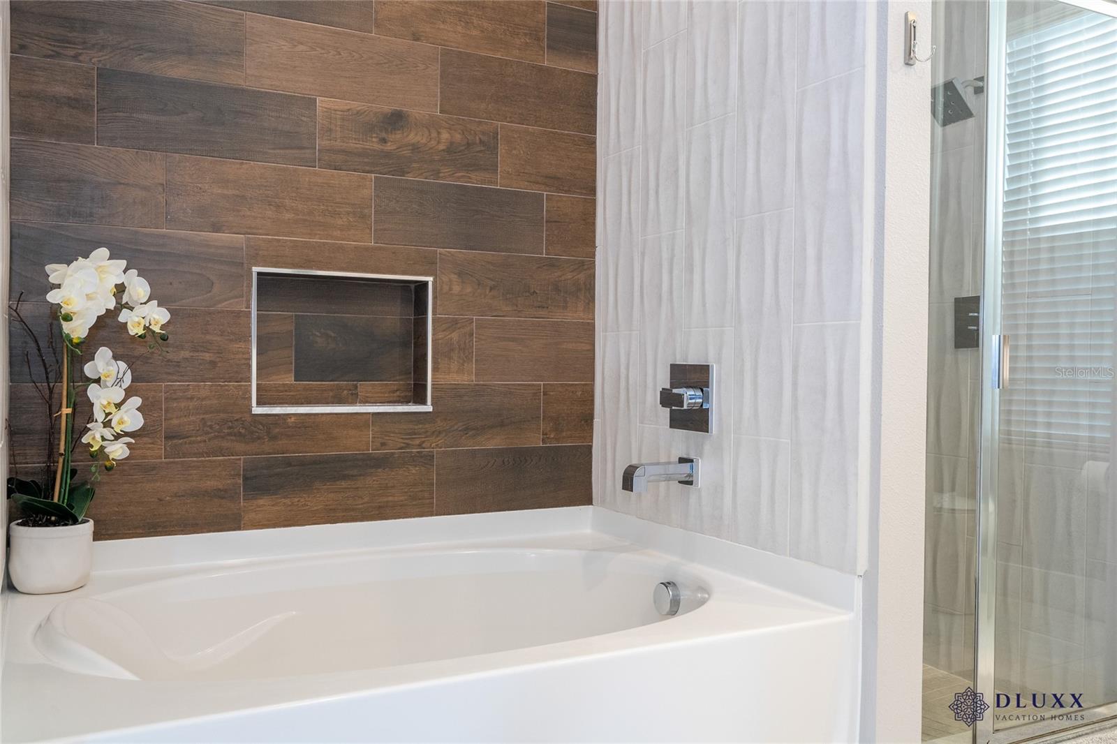 Image 32 of 85 For 2633 Sunrise Shores Drive