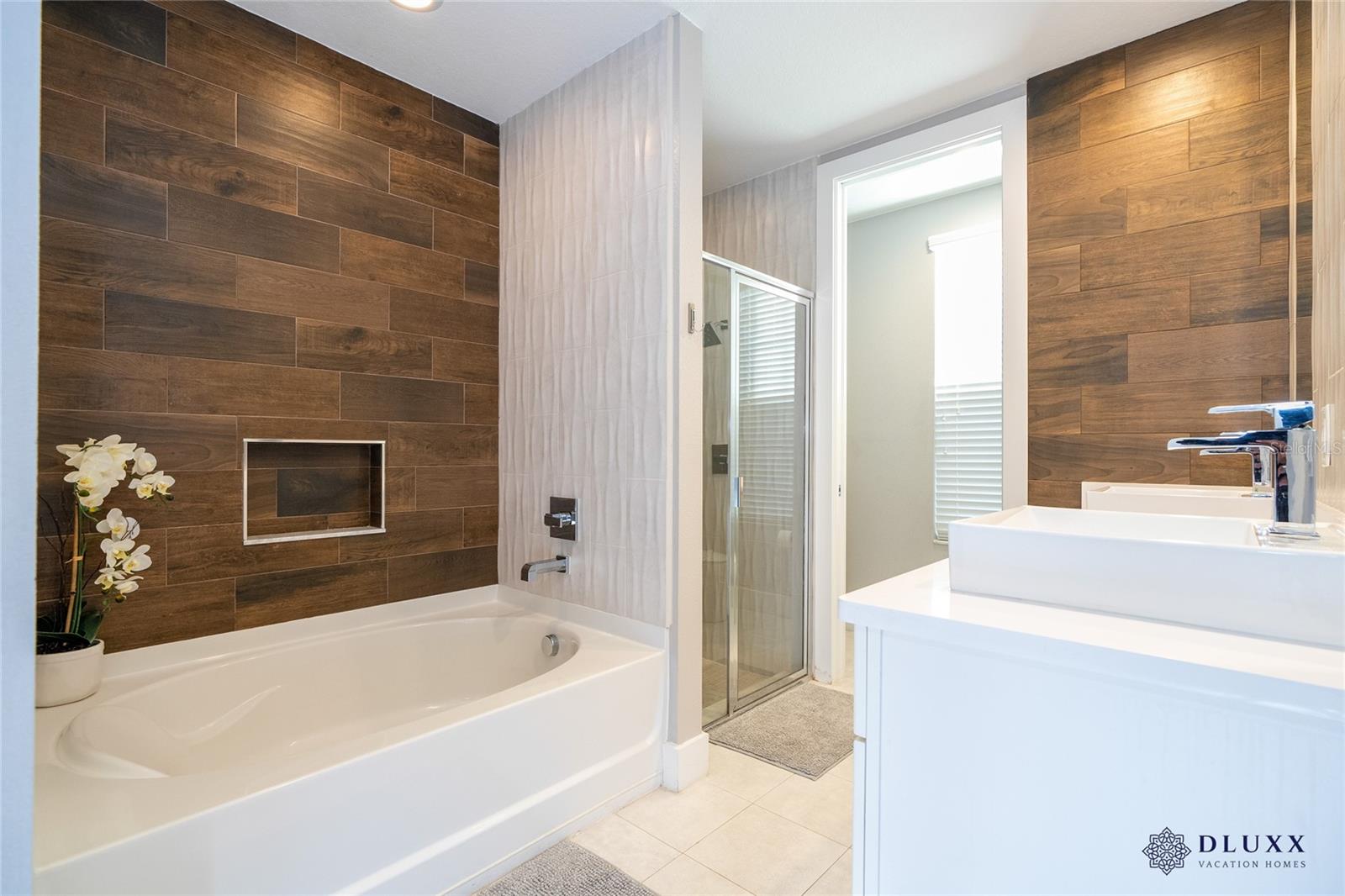 Image 33 of 85 For 2633 Sunrise Shores Drive