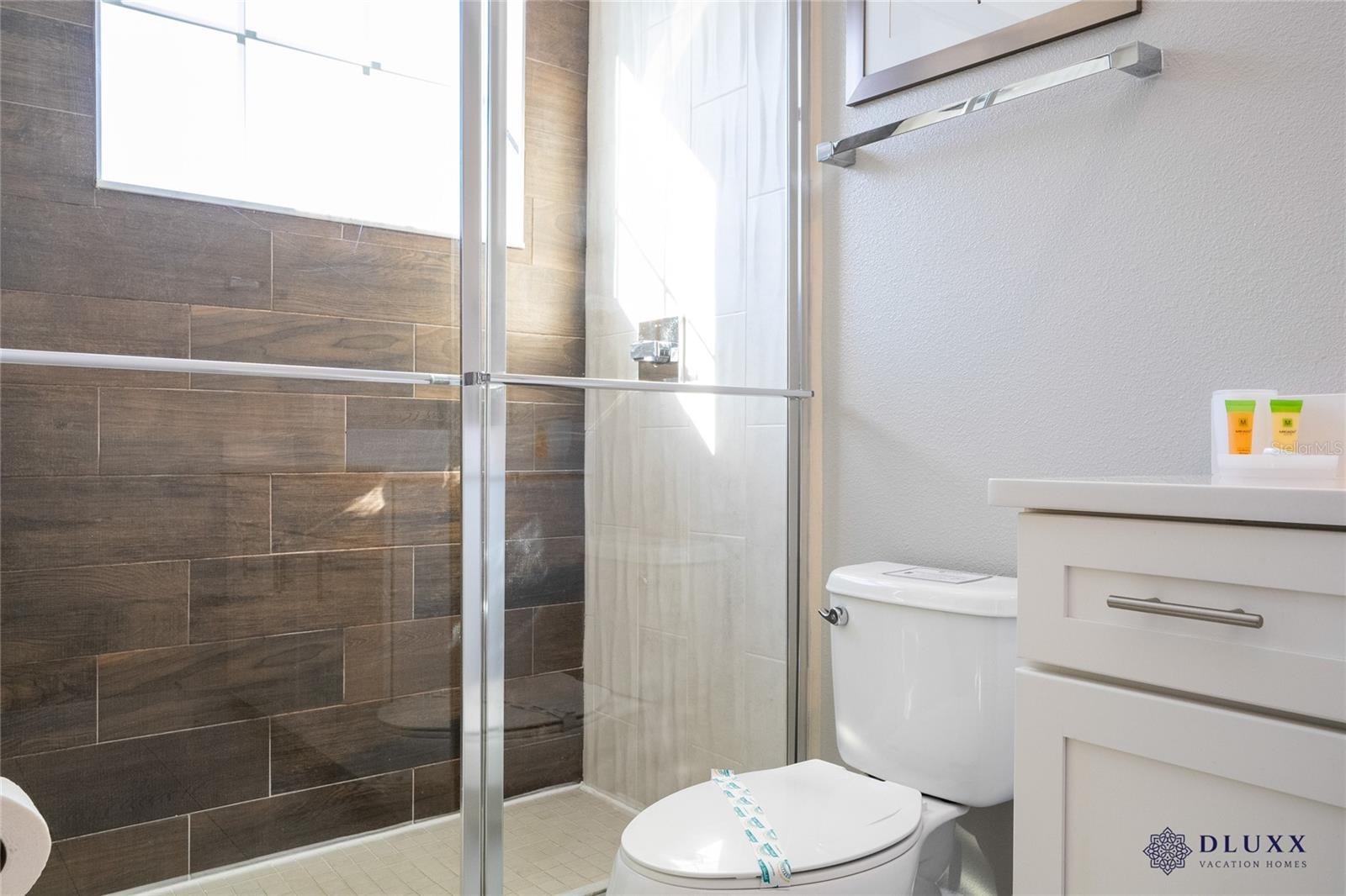 Image 60 of 85 For 2633 Sunrise Shores Drive