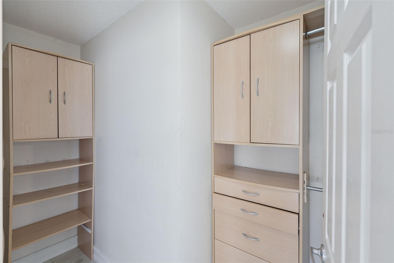 Image 21 of 27 For 3284 Falcon Point Drive