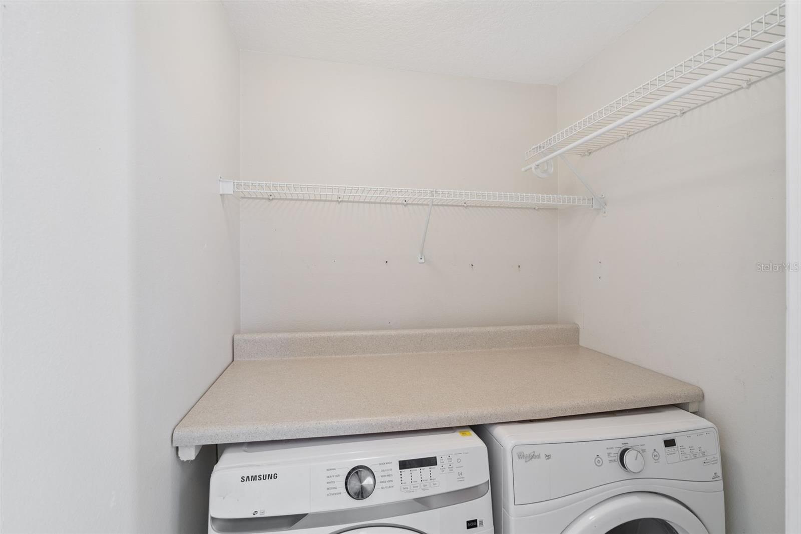 Image 22 of 27 For 3284 Falcon Point Drive