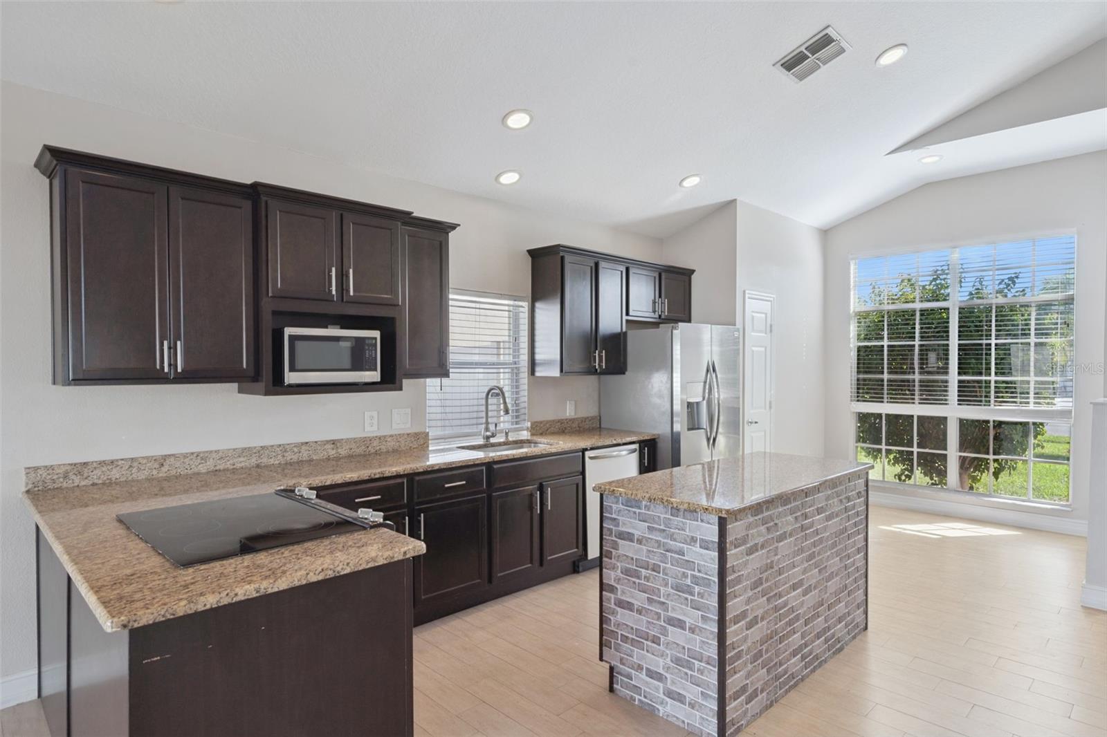 Image 5 of 27 For 3284 Falcon Point Drive