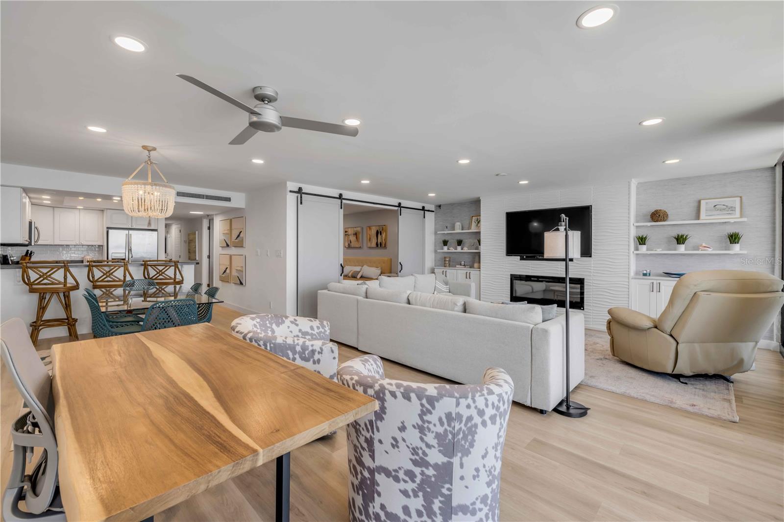 Image 25 of 78 For 4139 Atlantic Avenue B707