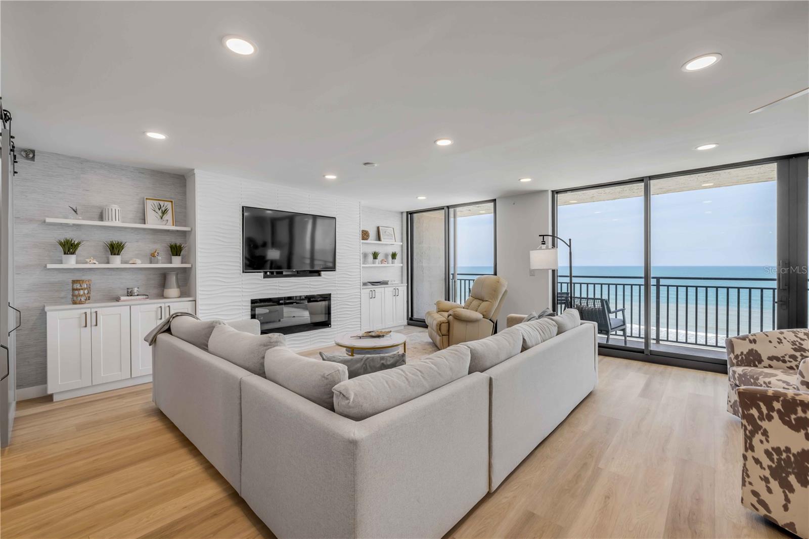 Image 5 of 78 For 4139 Atlantic Avenue B707