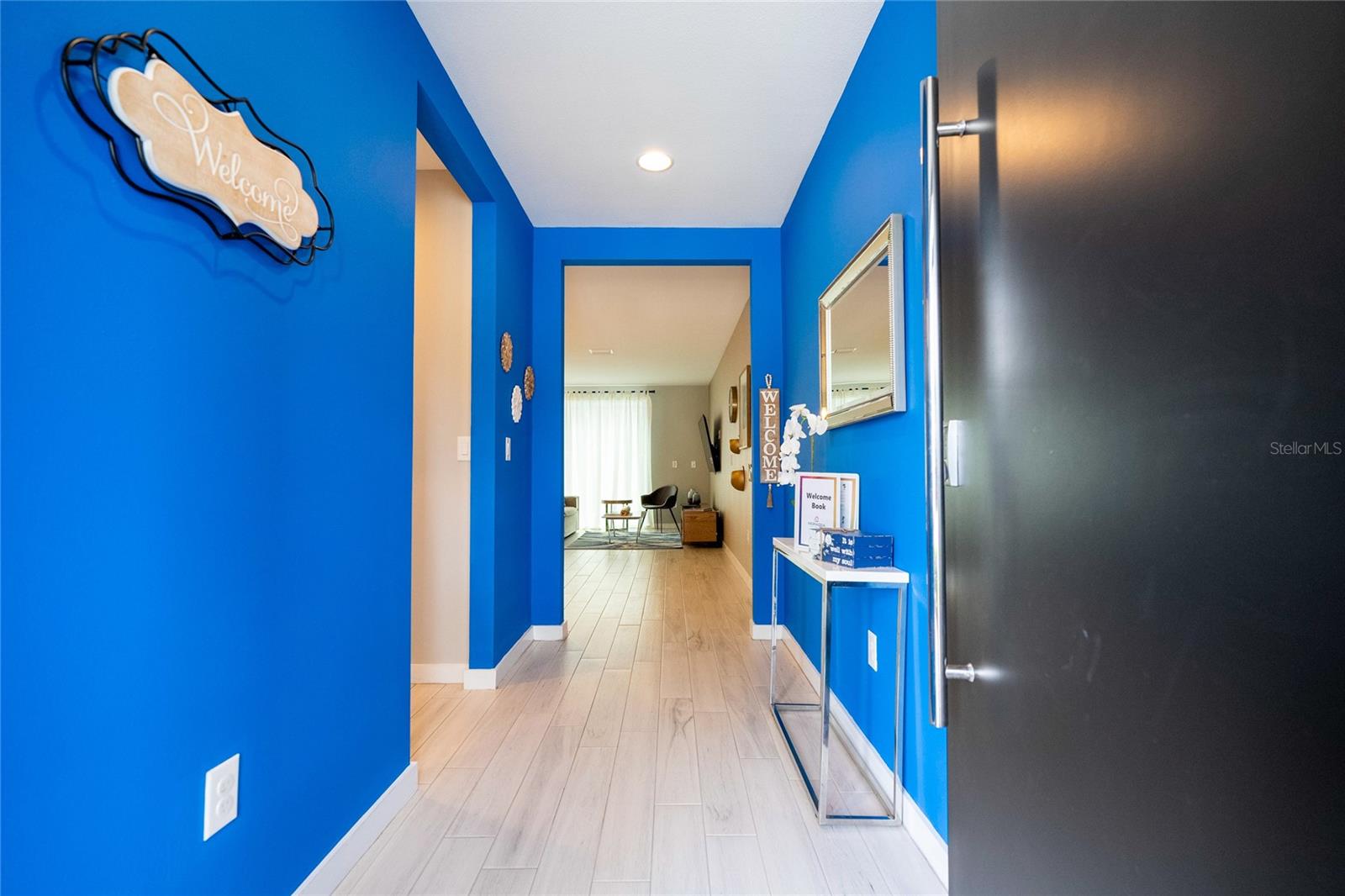 Image 4 of 47 For 4439 Le Reve Court