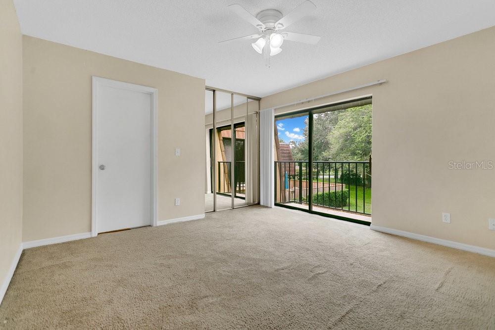 Image 16 of 33 For 5286 Willow Court 505