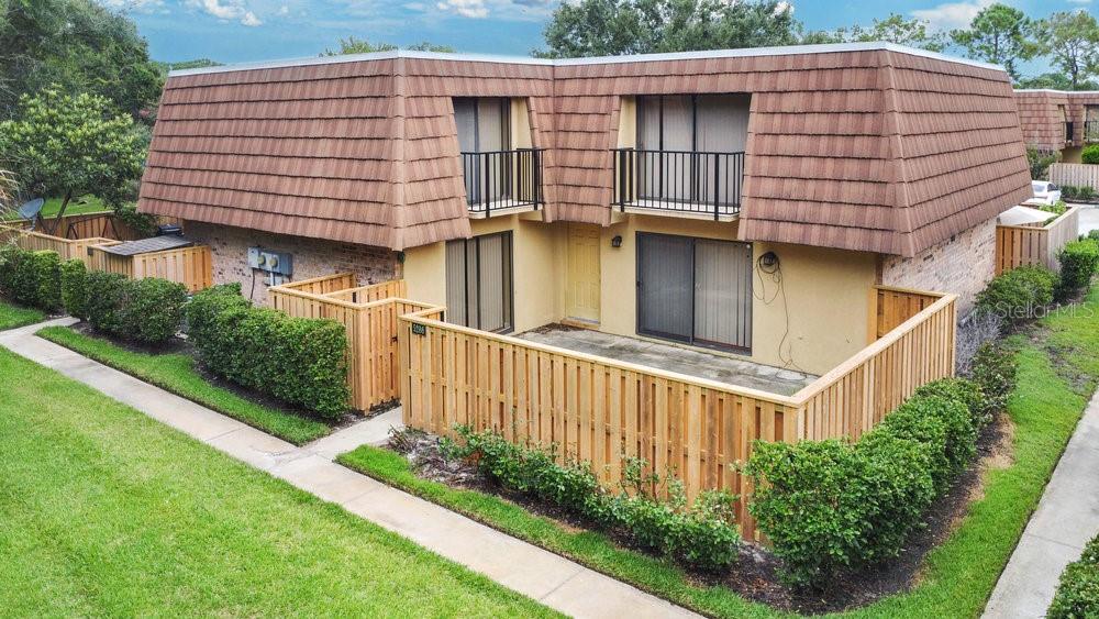 Image 27 of 33 For 5286 Willow Court 505