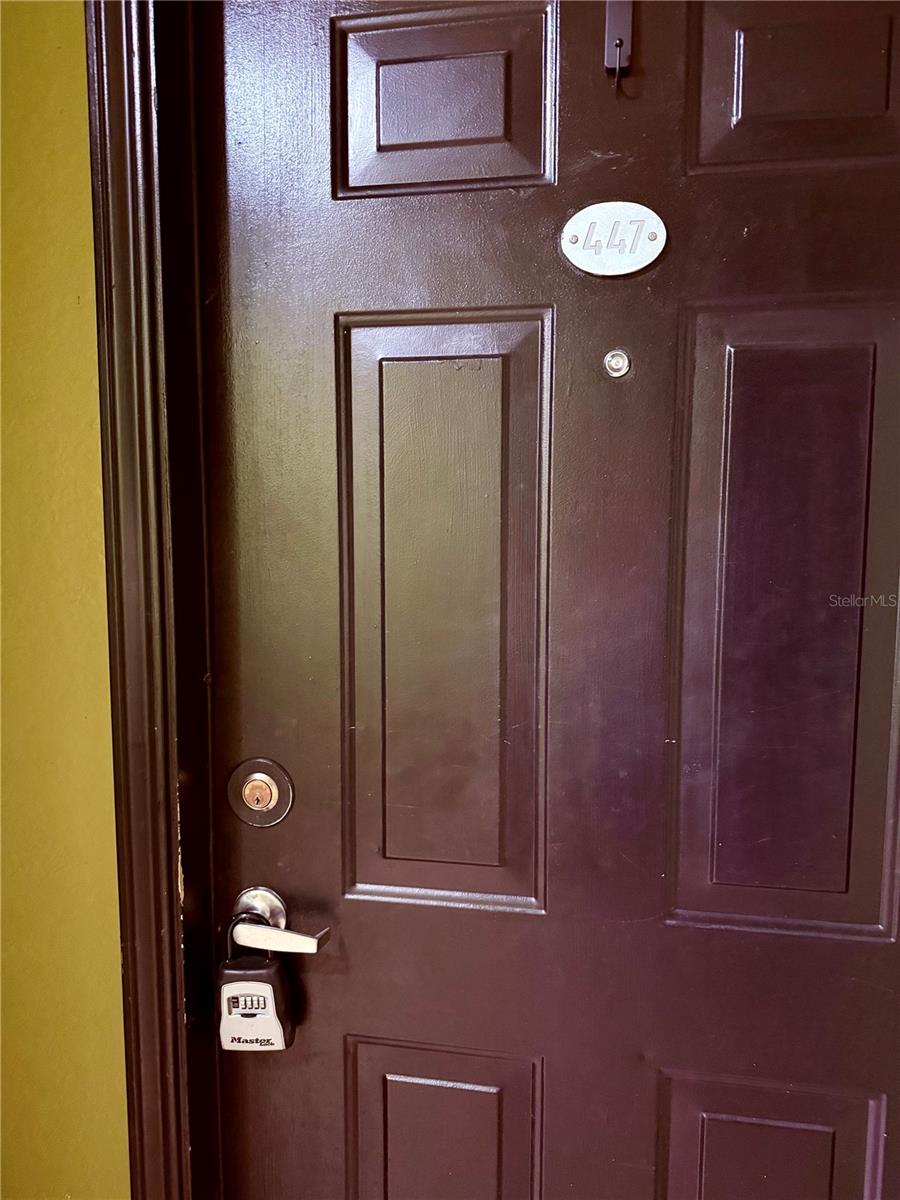 Image 3 of 17 For 911 Orange Avenue 447