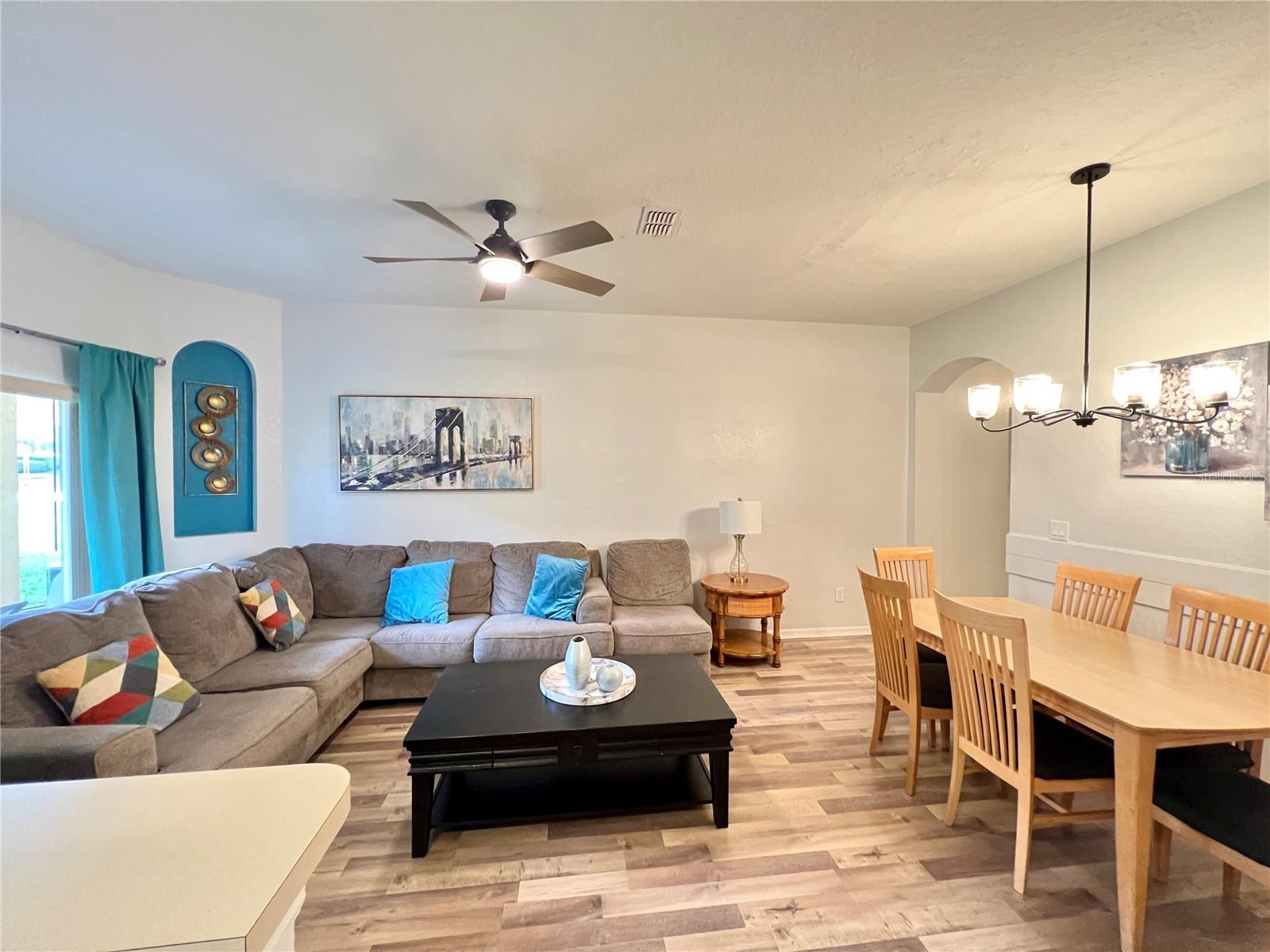 Image 13 of 79 For 614 Terra Lago Street