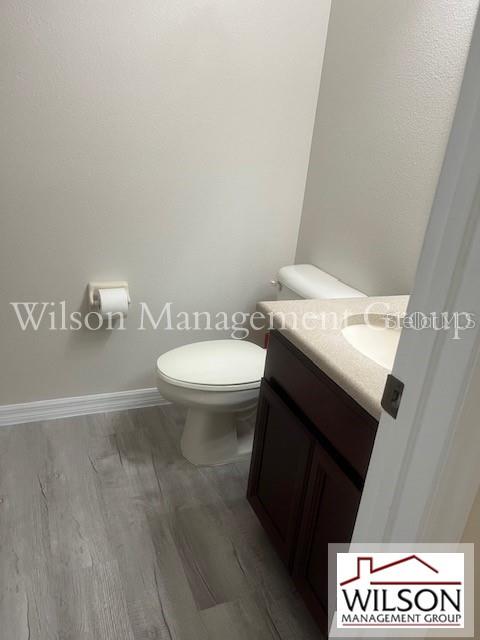 Image 25 of 41 For 4935 Luge Lane