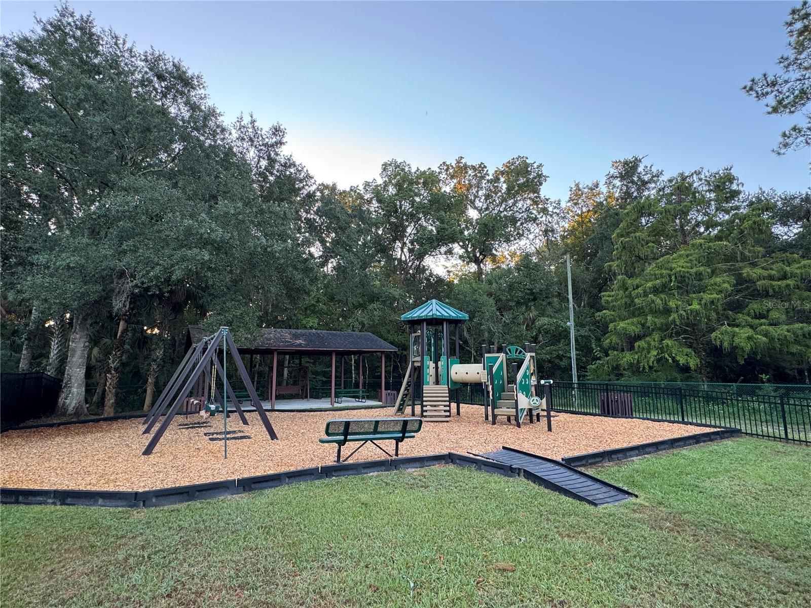 Image 19 of 21 For 592 Tall Oaks Terrace