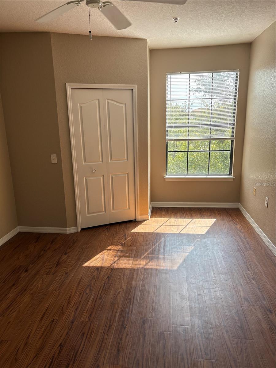 Image 11 of 17 For 6177 Metrowest Boulevard 307