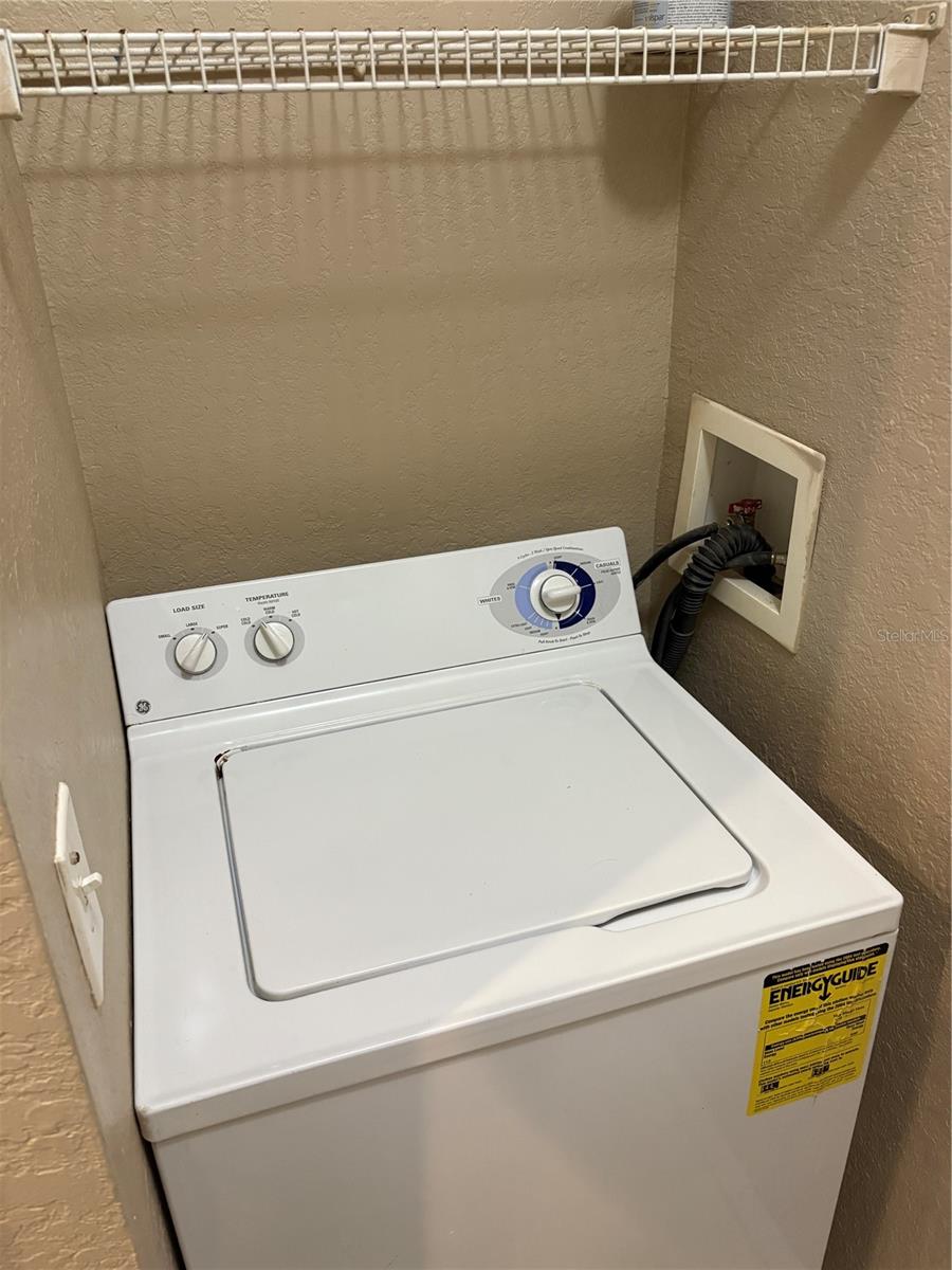 Image 16 of 17 For 6177 Metrowest Boulevard 307